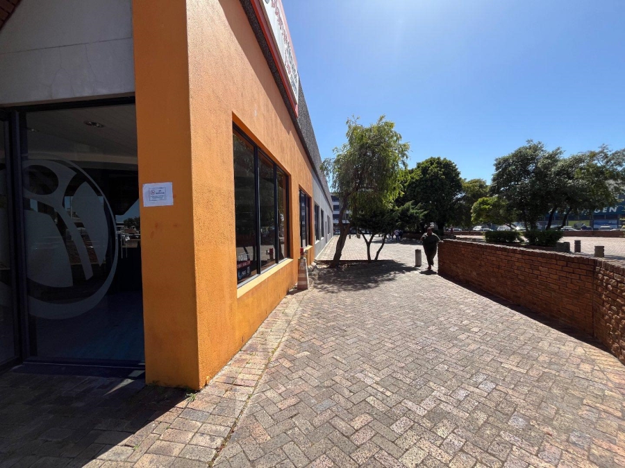 To Let commercial Property for Rent in Bellville Central Western Cape